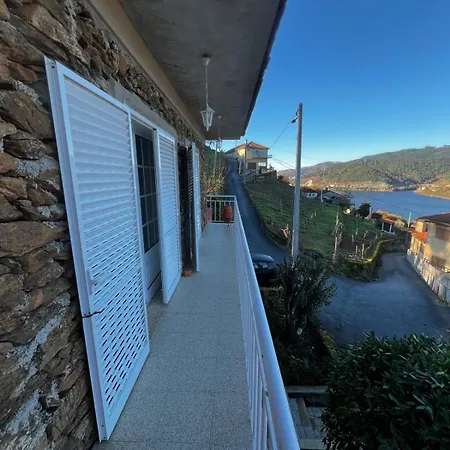 Casa Paraiso 度假居 里贝拉迪佩纳